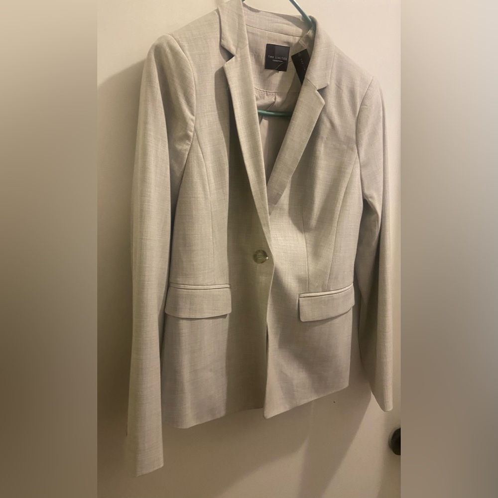 Grey blazer